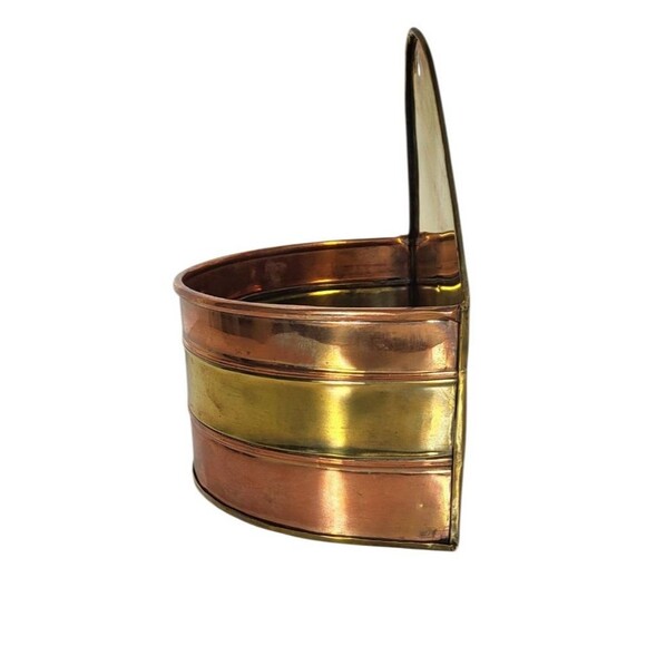 VTG MCM Farmhouse Banded Copper & Brass Shiny Wall Pocket Planter Made in India - Picture 8 of 11